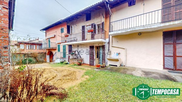 casa semindipendente in vendita a Cassine