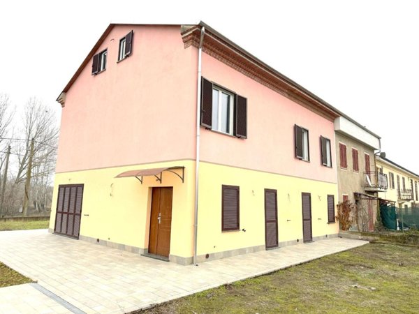 casa indipendente in vendita a Cassine