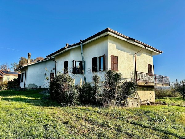 casa indipendente in vendita a Cassine