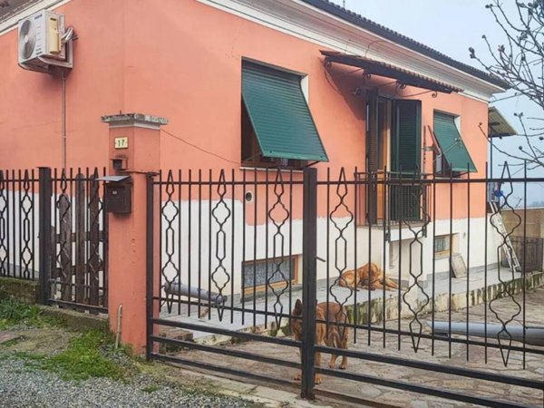 casa indipendente in vendita a Cassine