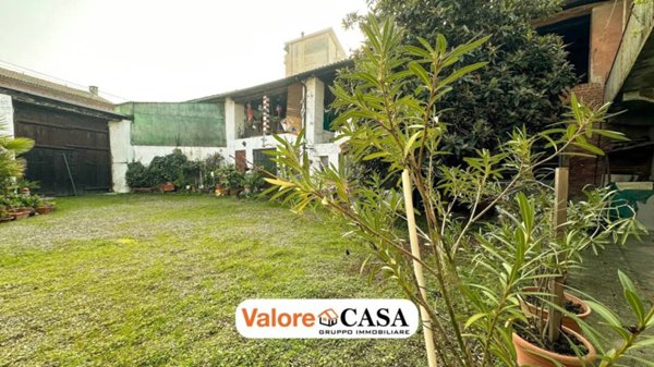 casa indipendente in vendita a Cassine