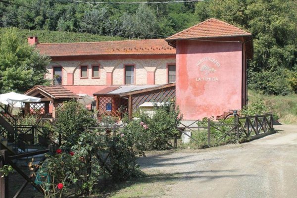 casa indipendente in vendita a Cassine