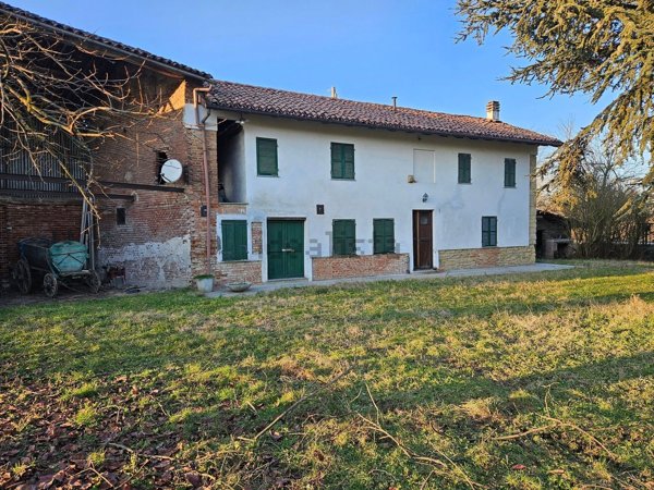 pentavano in vendita a Cassine