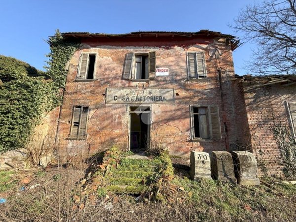 casa indipendente in vendita a Cassine in zona Gavonata