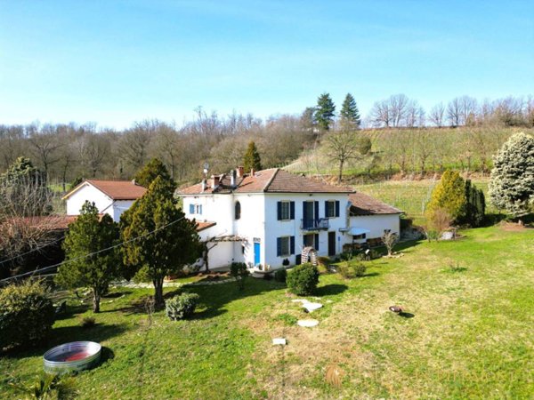 casa indipendente in vendita a Cassine