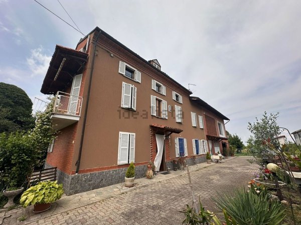 casa indipendente in vendita a Cassine
