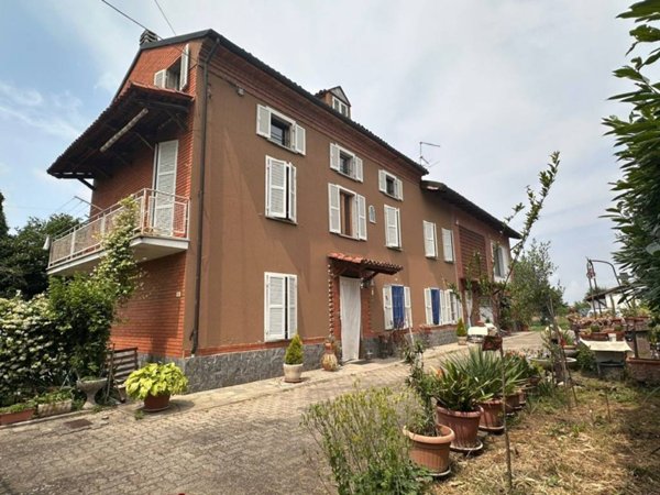 casa indipendente in vendita a Cassine
