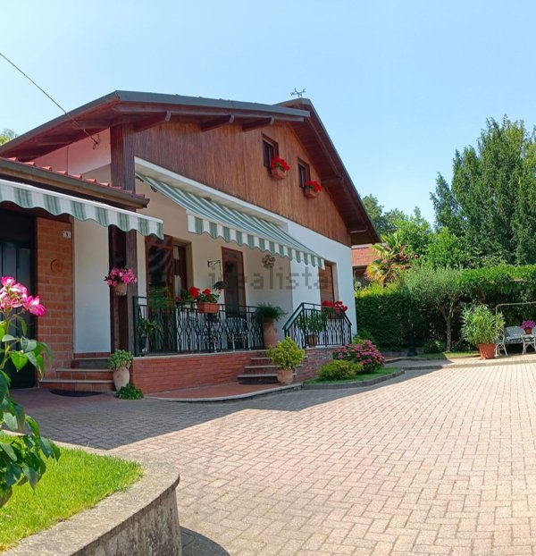 casa indipendente in vendita a Cassine