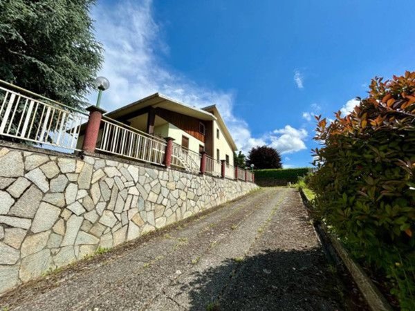 casa indipendente in vendita a Cassine