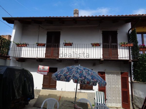 casa indipendente in vendita a Cassine