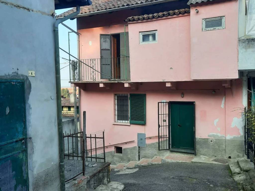 casa indipendente in vendita a Cassine