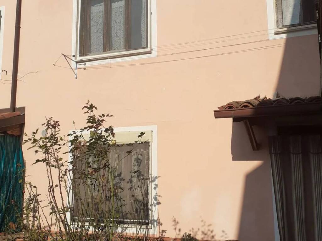 casa indipendente in vendita a Cassine