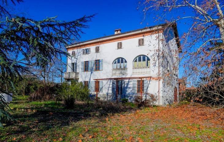 casa indipendente in vendita a Cassine in zona Gavonata