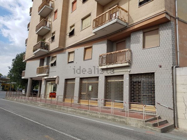 locale commerciale in vendita a Cassine