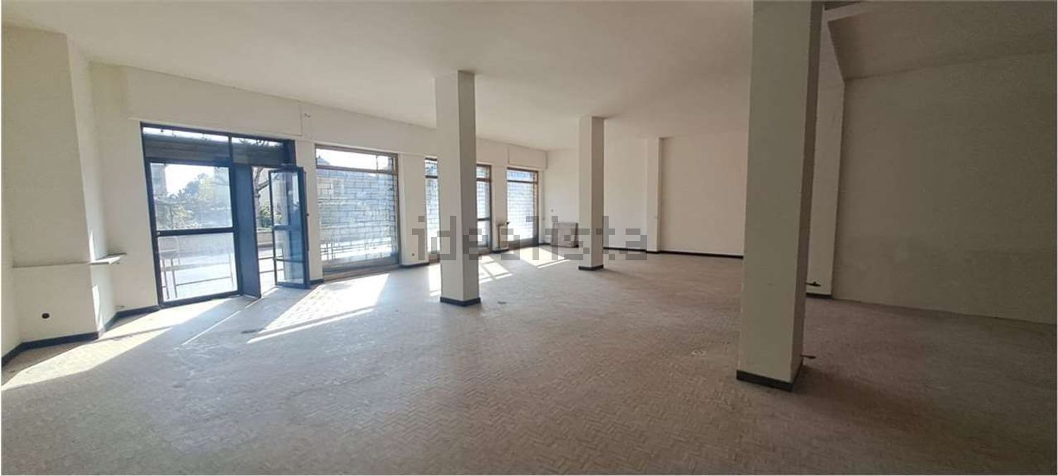 negozio in vendita a Cassine