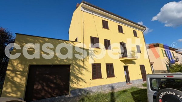 casa indipendente in vendita a Cassine in zona Sant'Andrea