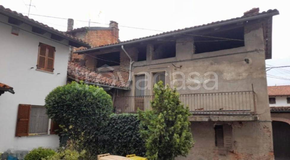 casa indipendente in vendita a Cassine