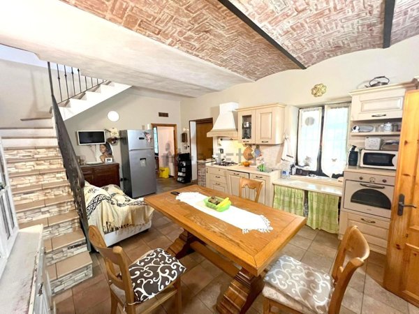 casa indipendente in vendita a Cassine in zona Masino