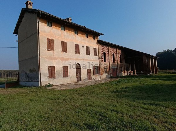 casa indipendente in vendita a Cassine