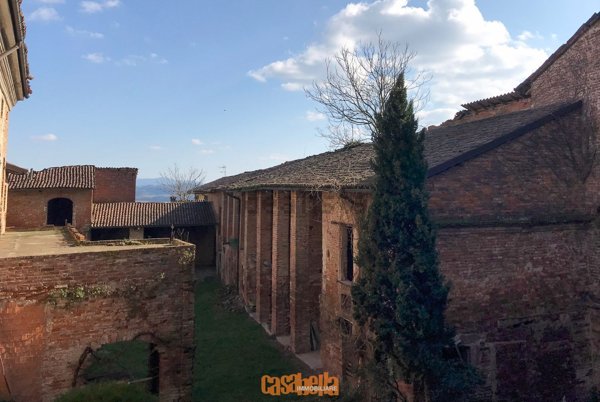 casa indipendente in vendita a Cassine