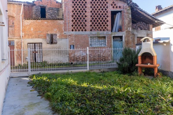 casa semindipendente in vendita a Cassine