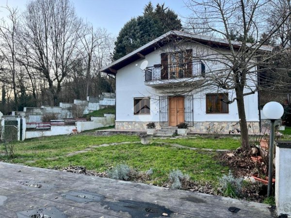 casa indipendente in vendita a Cassine in zona Caranzano