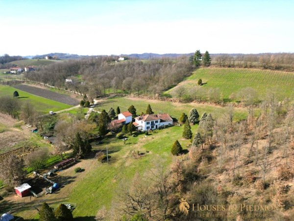 casa indipendente in vendita a Cassine