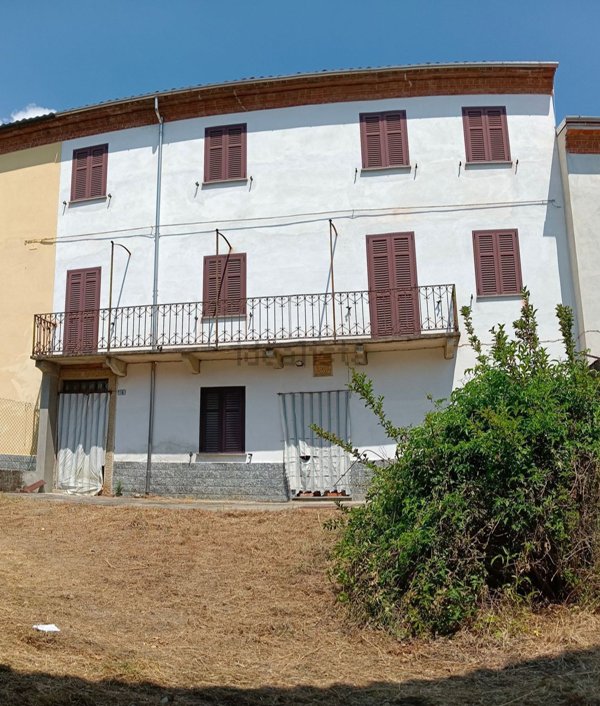 casa indipendente in vendita a Cassine