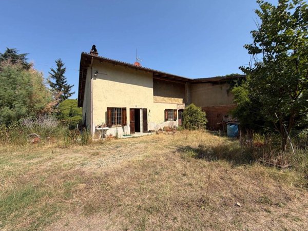 casa indipendente in vendita a Cassine in zona Masino