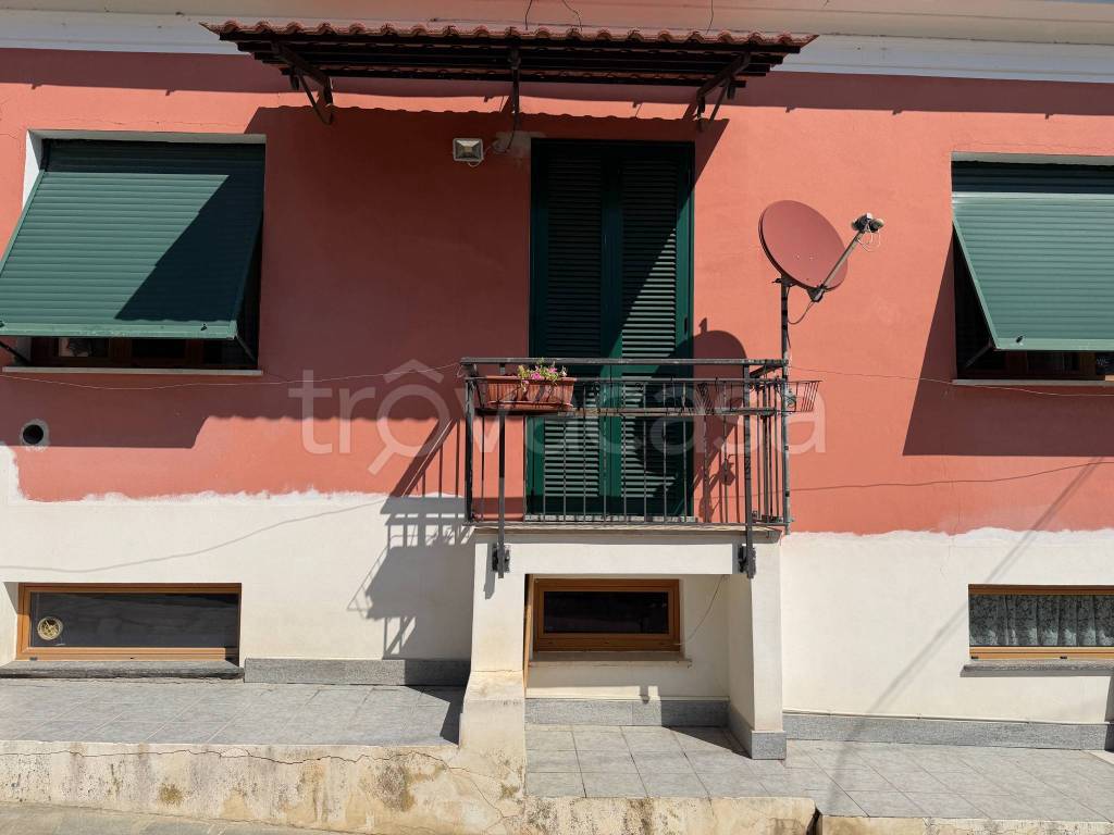 casa indipendente in vendita a Cassine in zona Sant'Andrea