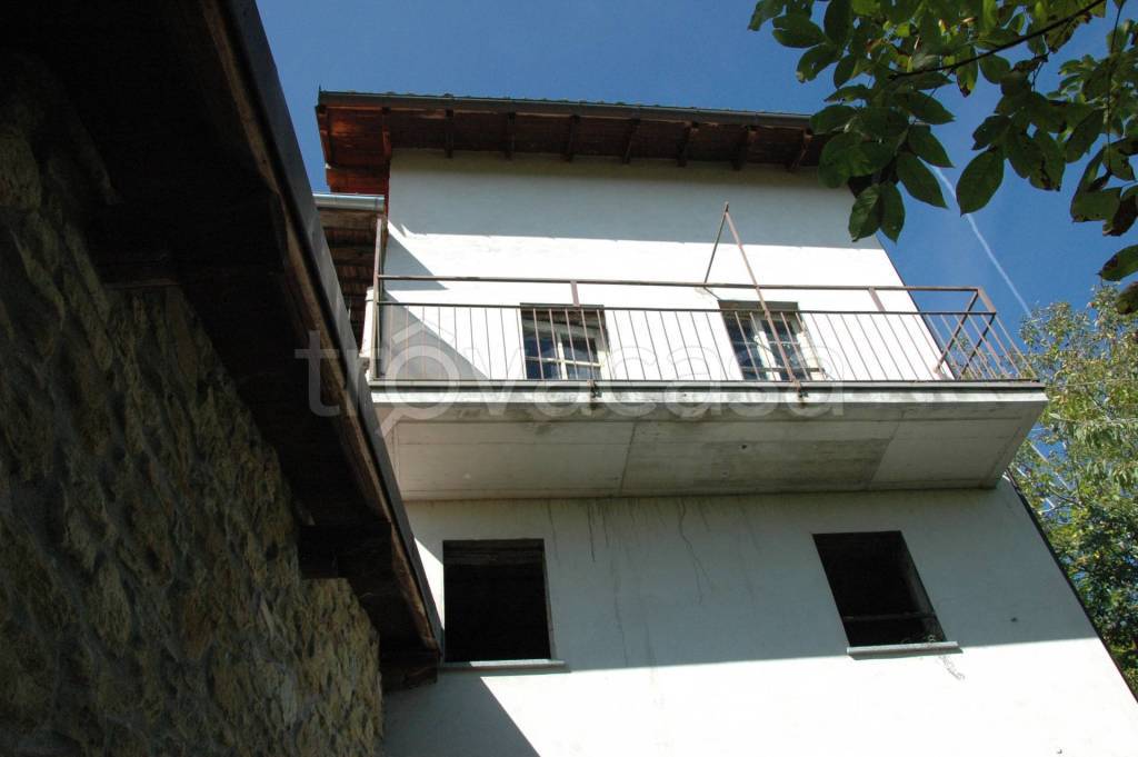 casa indipendente in vendita a Cassinelle
