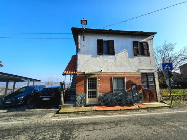 casa indipendente in vendita a Cassinelle