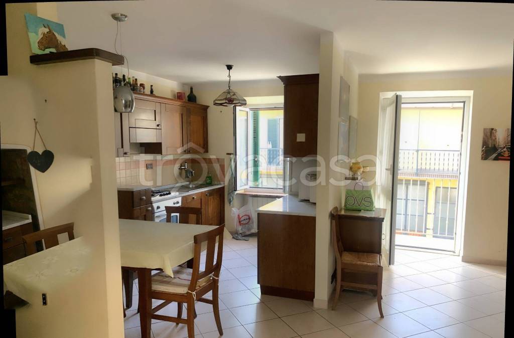 casa indipendente in vendita a Cassinelle