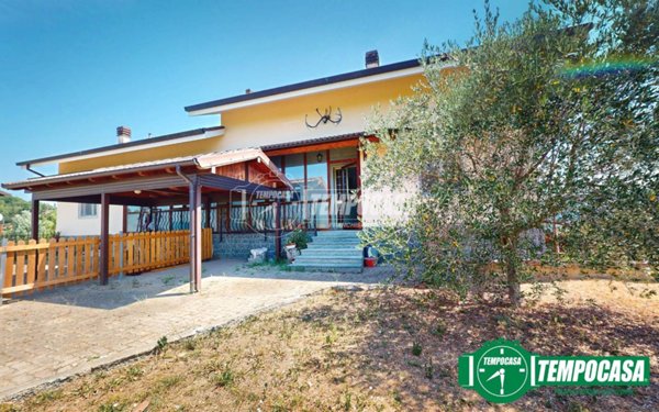 casa indipendente in vendita a Cassinelle