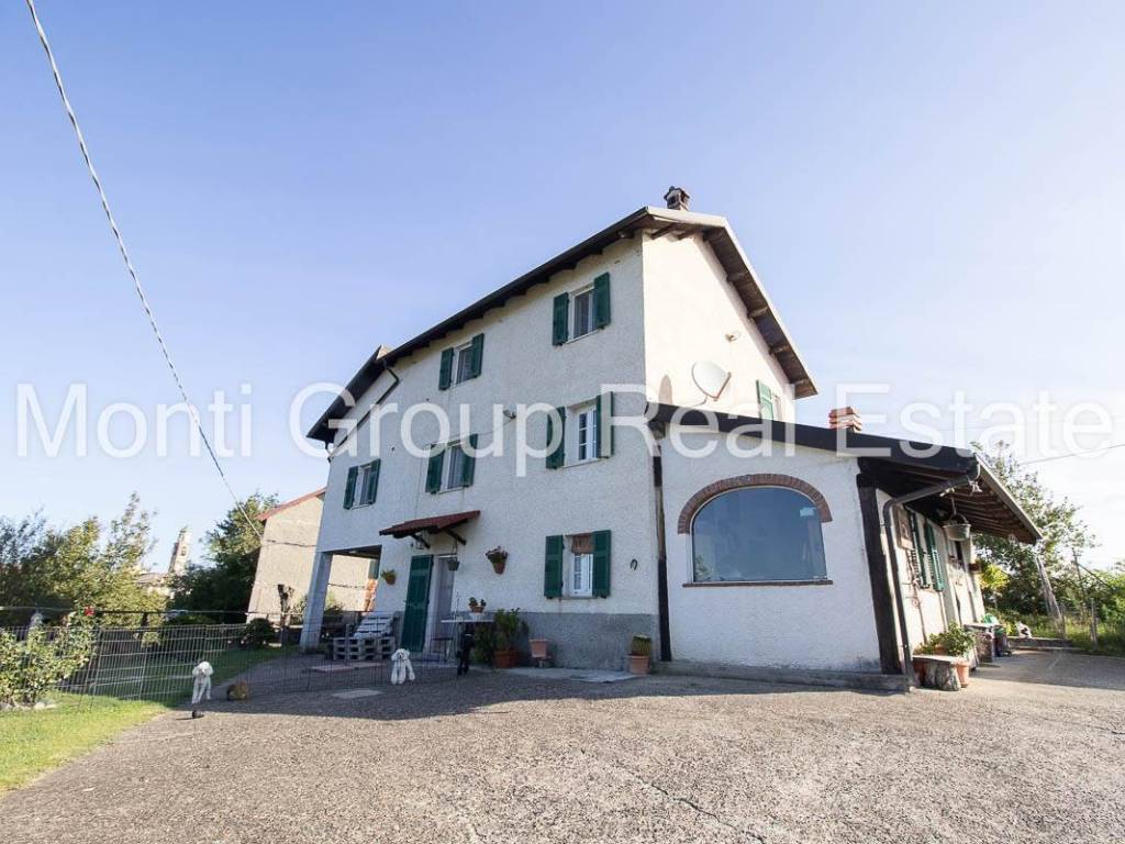 casa indipendente in vendita a Cassinelle