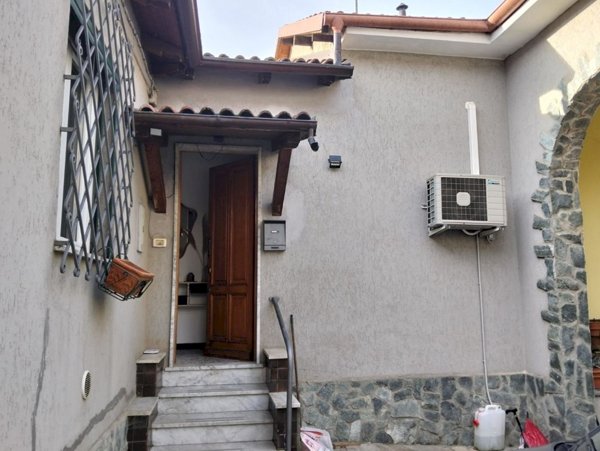 casa indipendente in vendita a Cassinelle