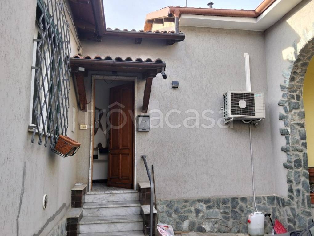 casa indipendente in vendita a Cassinelle