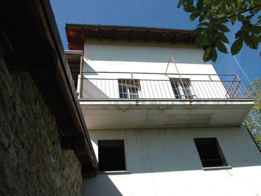 casa indipendente in vendita a Cassinelle