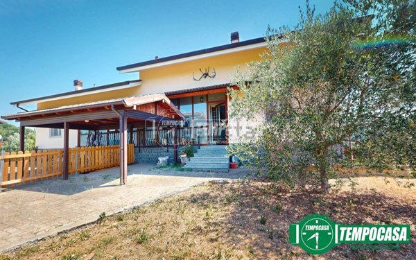 casa indipendente in vendita a Cassinelle