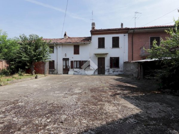casa semindipendente in vendita a Castellazzo Bormida
