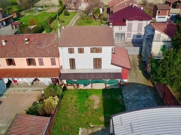 casa indipendente in vendita a Castellazzo Bormida
