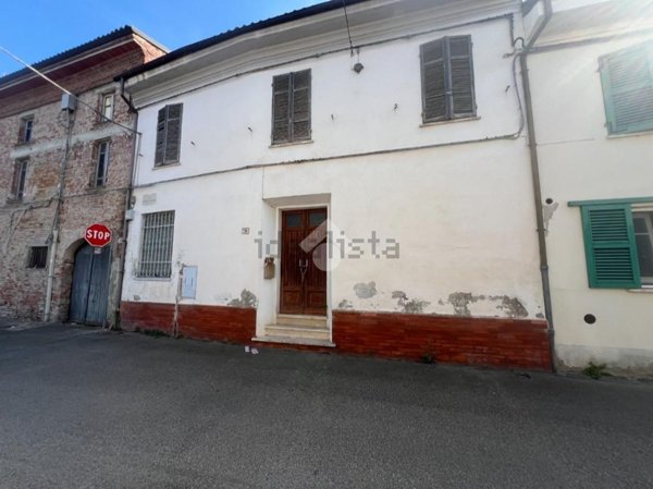 casa semindipendente in vendita a Castellazzo Bormida