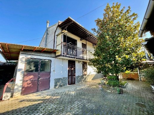 casa indipendente in vendita a Castellazzo Bormida