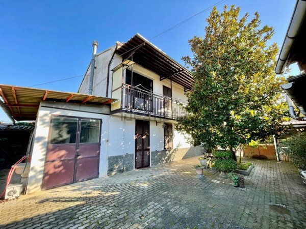 casa indipendente in vendita a Castellazzo Bormida