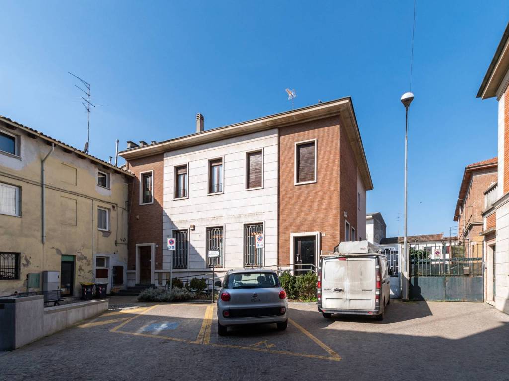 negozio in vendita a Castellazzo Bormida