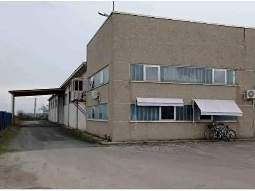 locale di sgombero in vendita a Castellazzo Bormida