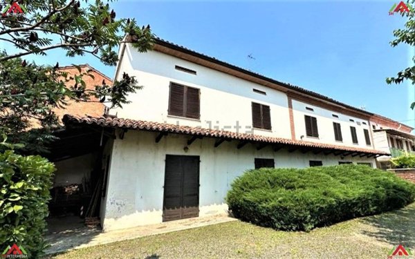 casa semindipendente in vendita a Castellazzo Bormida