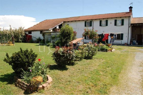 casa indipendente in vendita a Castellazzo Bormida