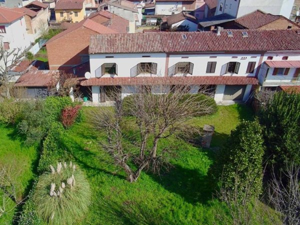 casa indipendente in vendita a Castellazzo Bormida