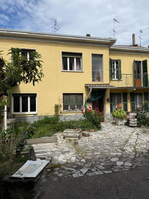 casa indipendente in vendita a Castellazzo Bormida
